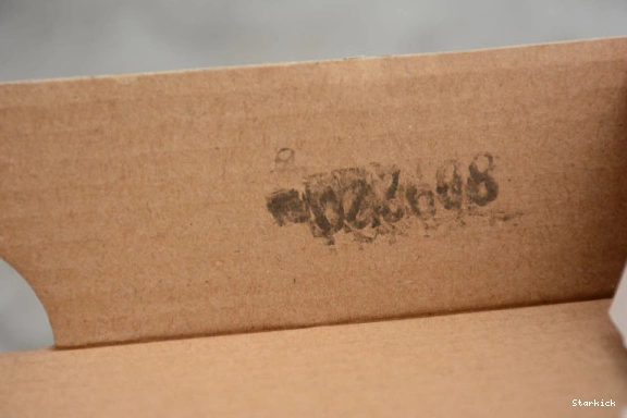 5  Kobe Lakers 386429-071 Nike 0306